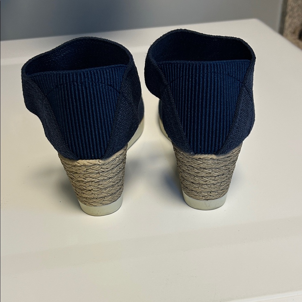CHARLESTON SHOE CO. Dark Blue Espadrilles - Picture 4 of 4